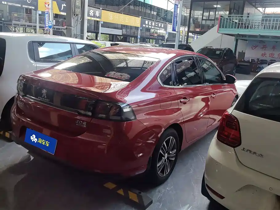 Peugeot 308 2016 230THP Automatic Luxury фото 3