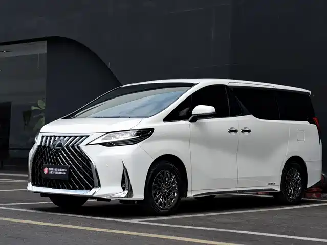 Lexus LM 300h, 7 мест, Элегант