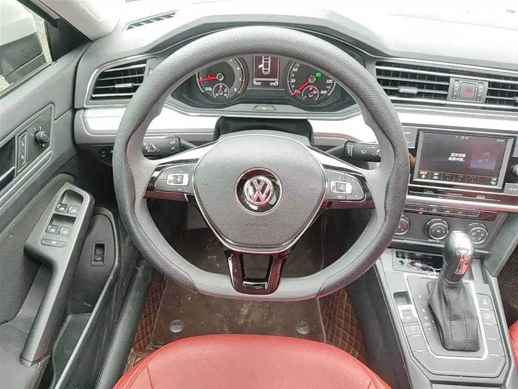Volkswagen Lamando 2019 230TSI DSG Fashion Edition China VI фото 17