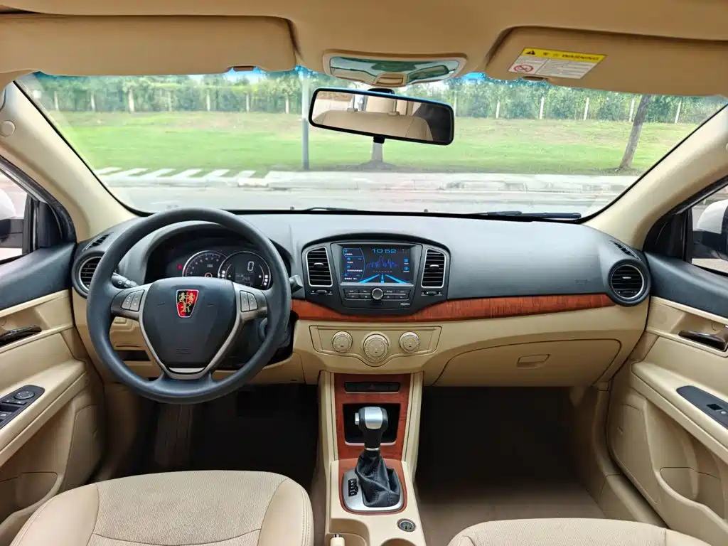 Roewe 350 2014 2014 1.5L Automatic Joy Edition