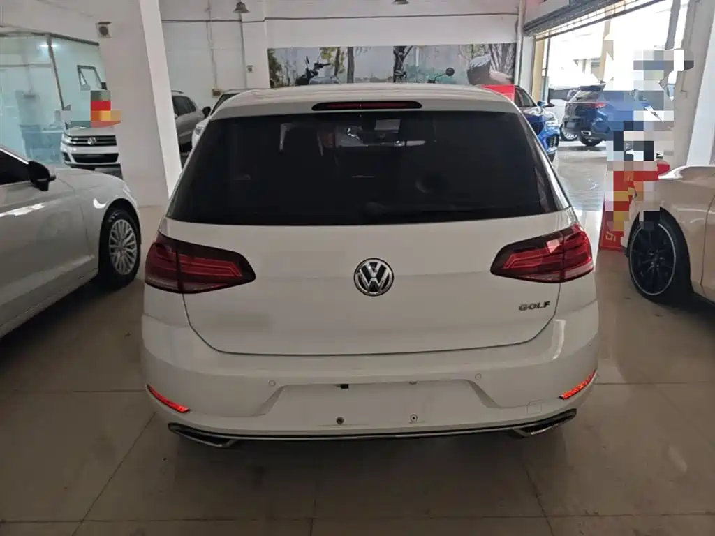 Volkswagen Golf 2018 230TSI Automatic Comfort фото 6