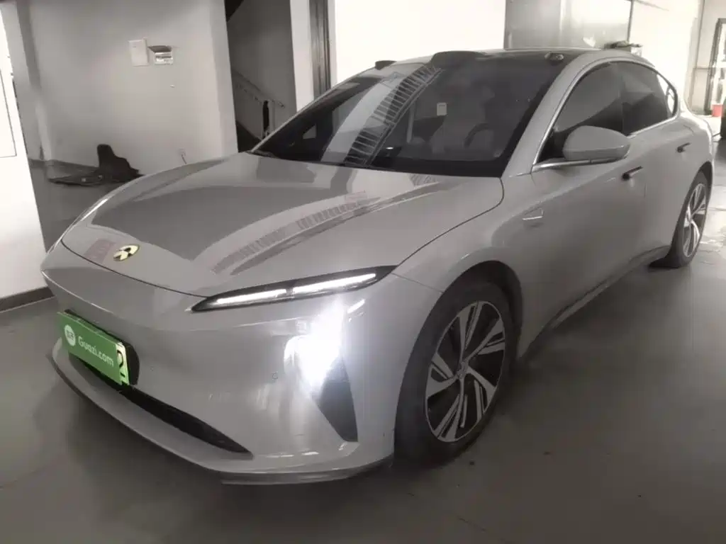 NIO ET5 2024