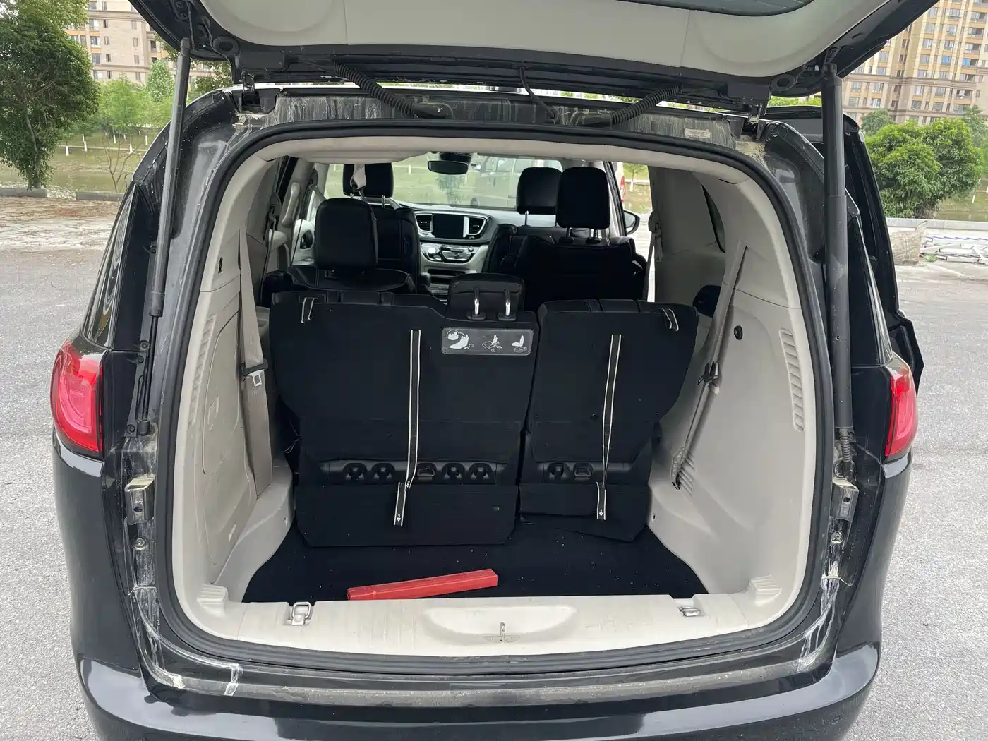 Chrysler Grand Caravan PHEV (Import) 2025 2019 3.6L Plug-in Hybrid