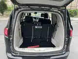 Фото 14 - Chrysler Pacifica PHEV