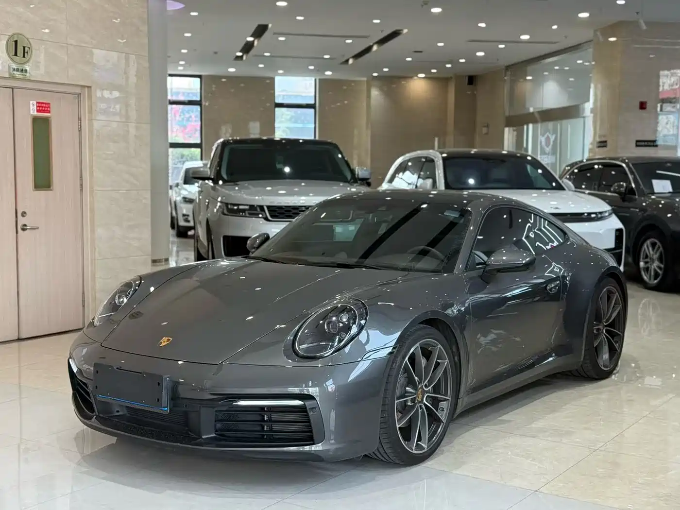 Porsche 911 2023 Carrera 3.0T