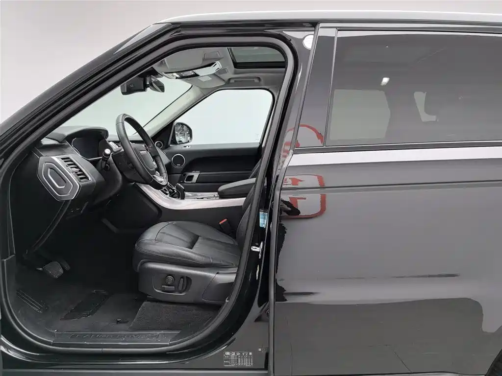 Land Rover Range Rover Sport 2021 3.0 L6 SE фото 10