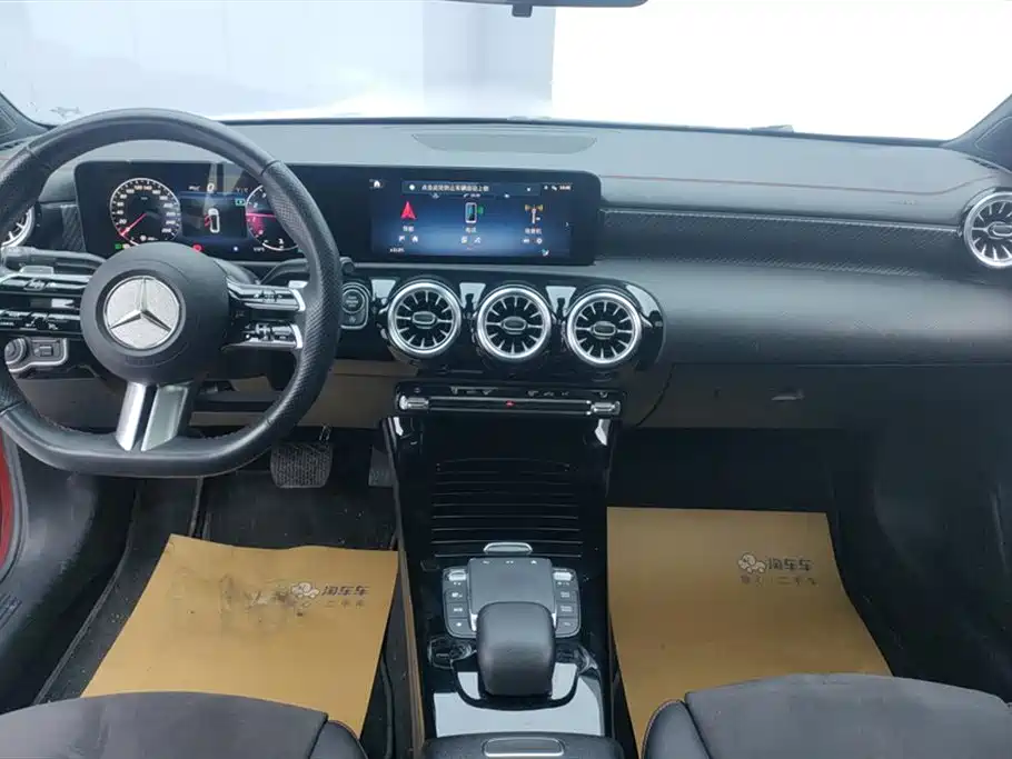 Mercedes-Benz A-Class 2023 A 200 L Fashion фото 12