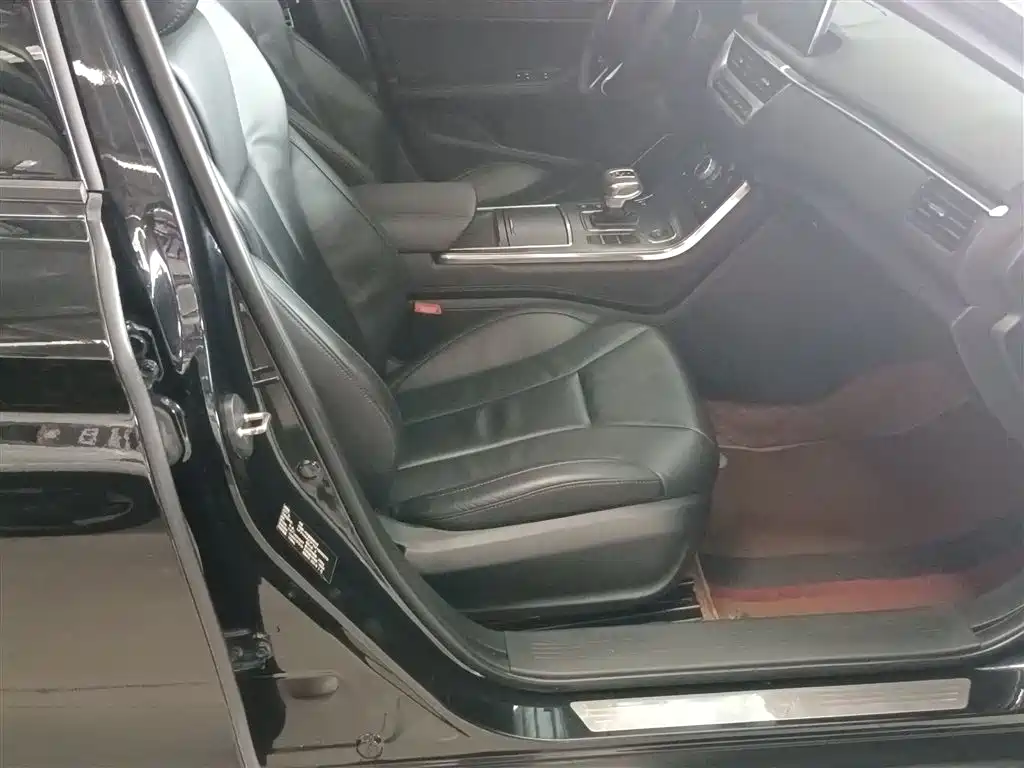 Hongqi H5 2020 1.8T Automatic Smart Connection Qi Rhythm Edition фото 25