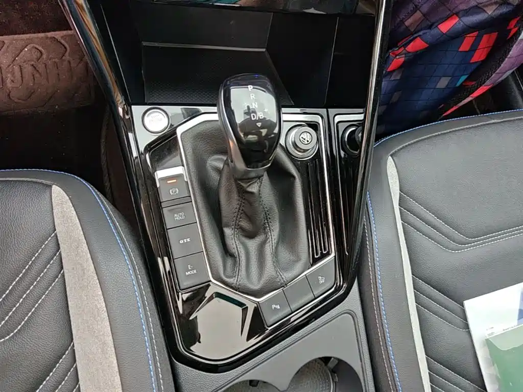 Volkswagen Tayron GTE Plug-in Hybrid 2020 Model 1.4T Luxury фото 14