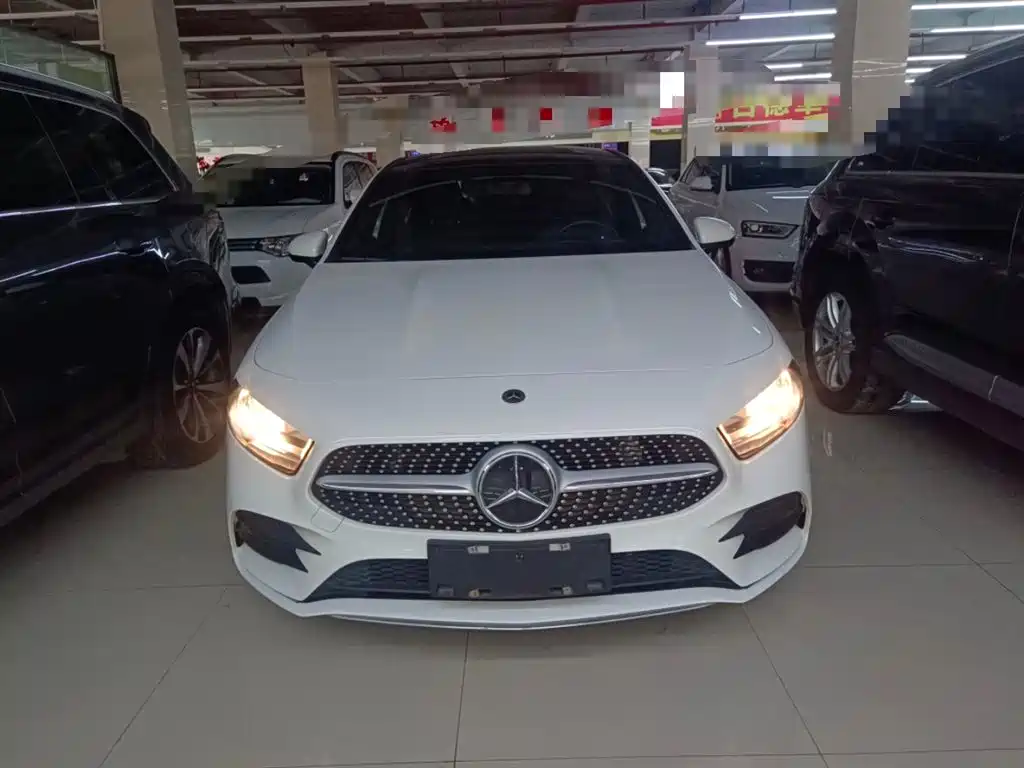 MERCEDES-BENZ CLASS A