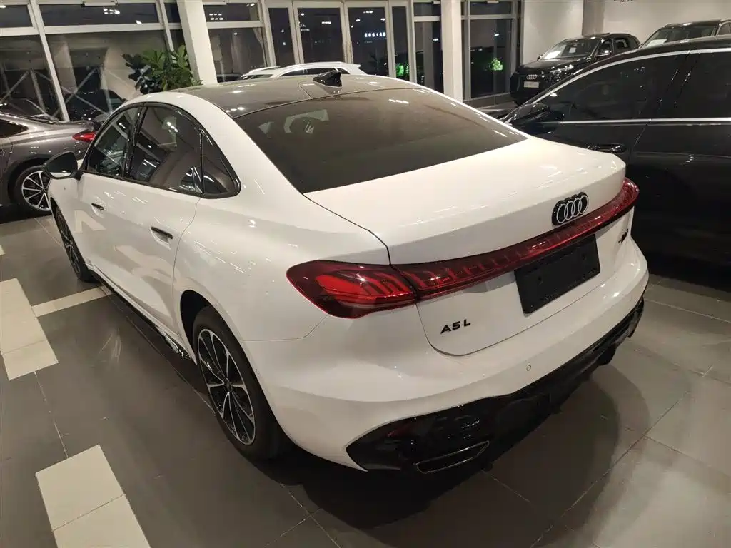 Audi A5L 2025 2.0T Sport Edition Plus фото 23