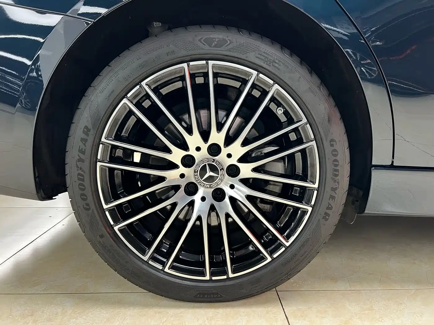Mercedes-Benz C-Class 2023 Facelift II C 260 L Sport Edition фото 26