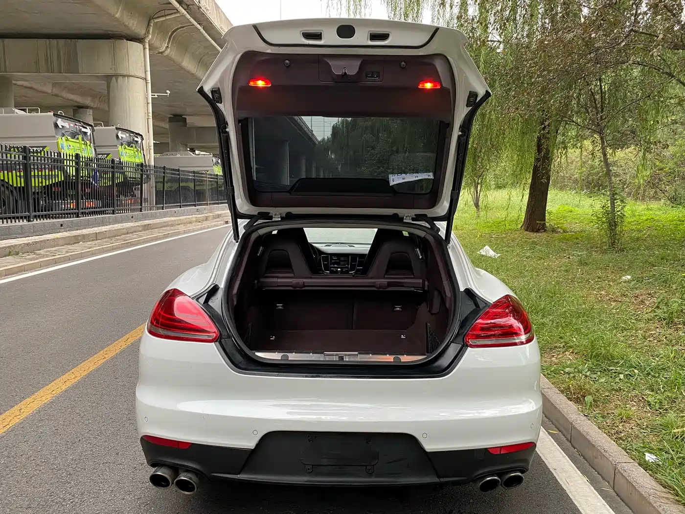 Porsche Panamera 2014 Panamera 3.0T фото 10