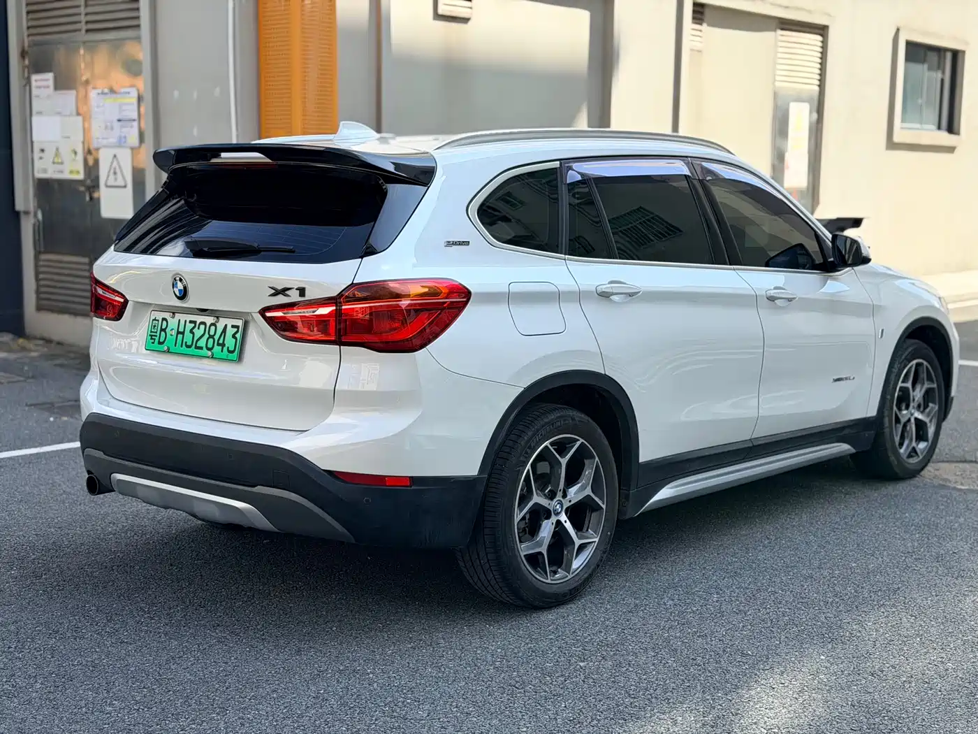 BMW X1 New Energy 2018 xDrive25Le Luxury Model фото 5