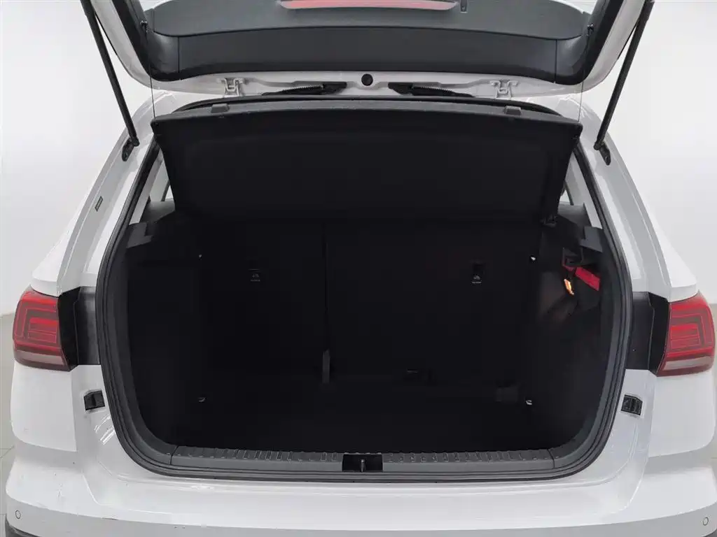 Volkswagen Tharu 2021 Model 280TSI 2WD Comfort Edition фото 16