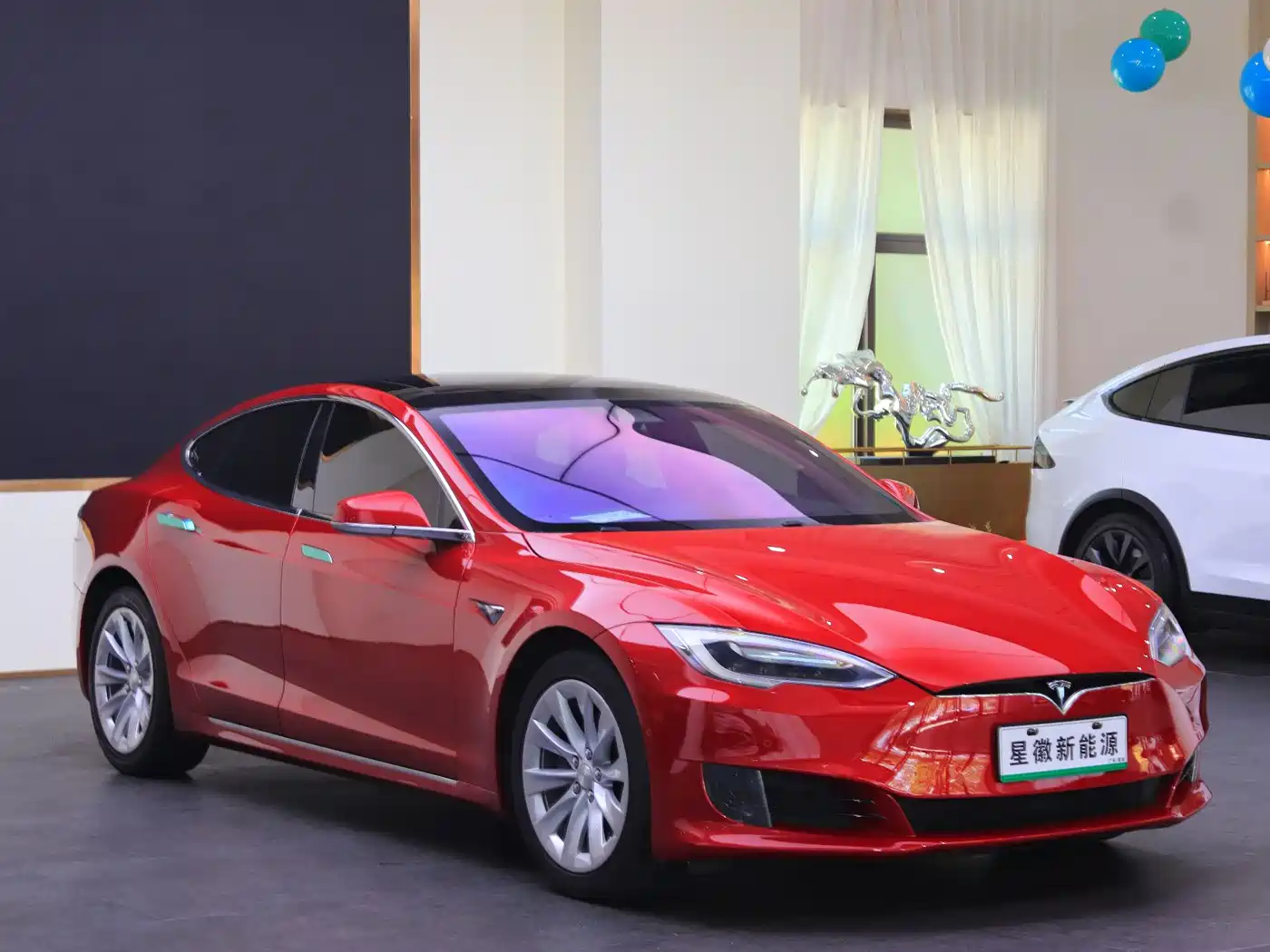 TESLA MODEL S