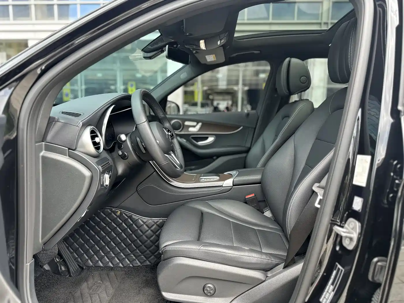Mercedes-Benz GLC 2021 GLC 260 L 4MATIC Luxury фото 5