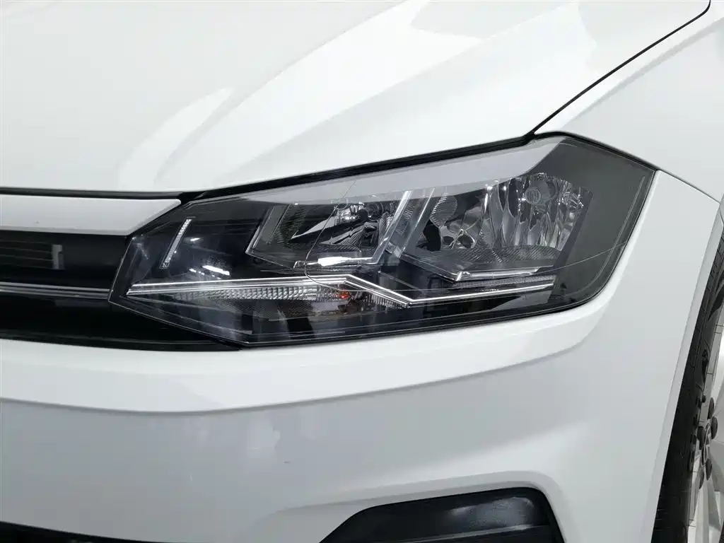 Volkswagen Polo 2023 Facelift Plus 1.5L Auto Joyful Living Edition фото 7