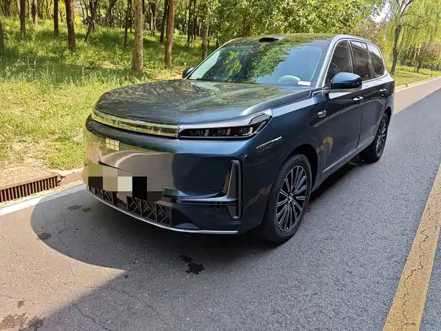 Geely Galaxy Galaxy M9 2025 Model 230km 2WD Explorer+ Edition