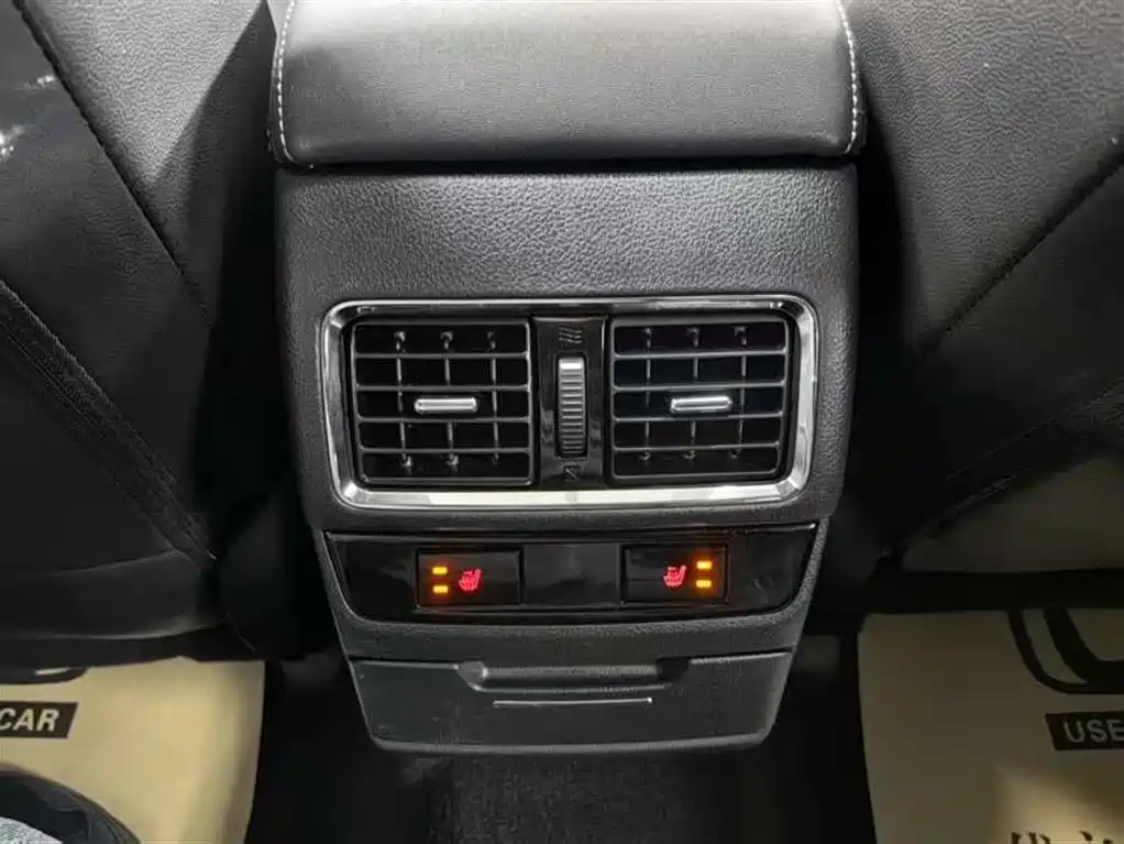 Subaru Outback 2017 2.5i Luxury Navigation Edition EyeSight фото 16