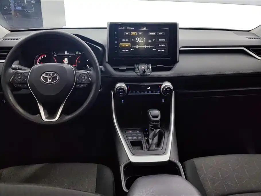 Toyota RAV4 Rongfang 2020 2.0L CVT AWD Trend Edition фото 12