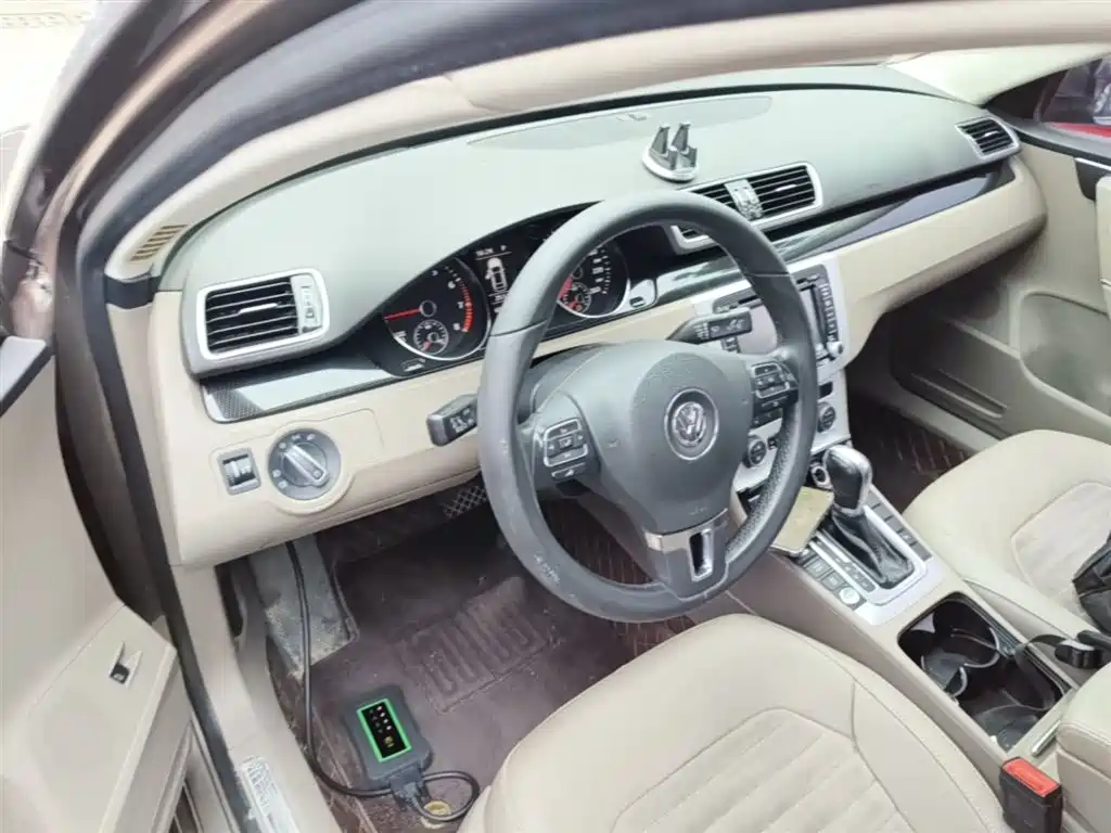 Volkswagen Magotan 2015 Facelift 1.8TSI Luxury фото 10
