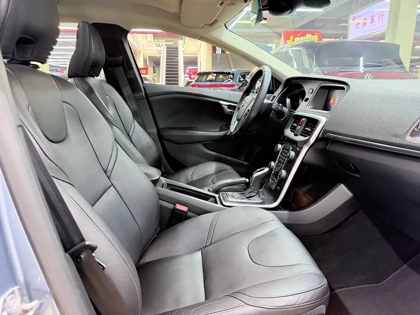 Volvo V40 2018 2018 T3 Inscription Edition