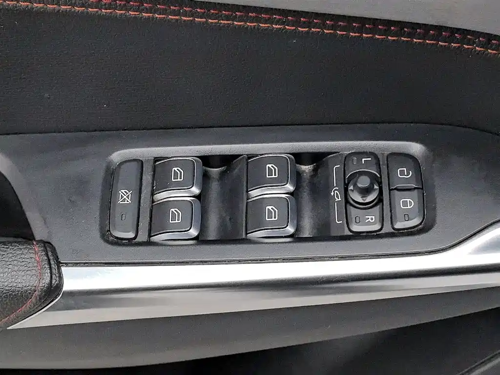 Lynk & Co 03 2019 1.5TD DCT Power Edition China VI фото 9