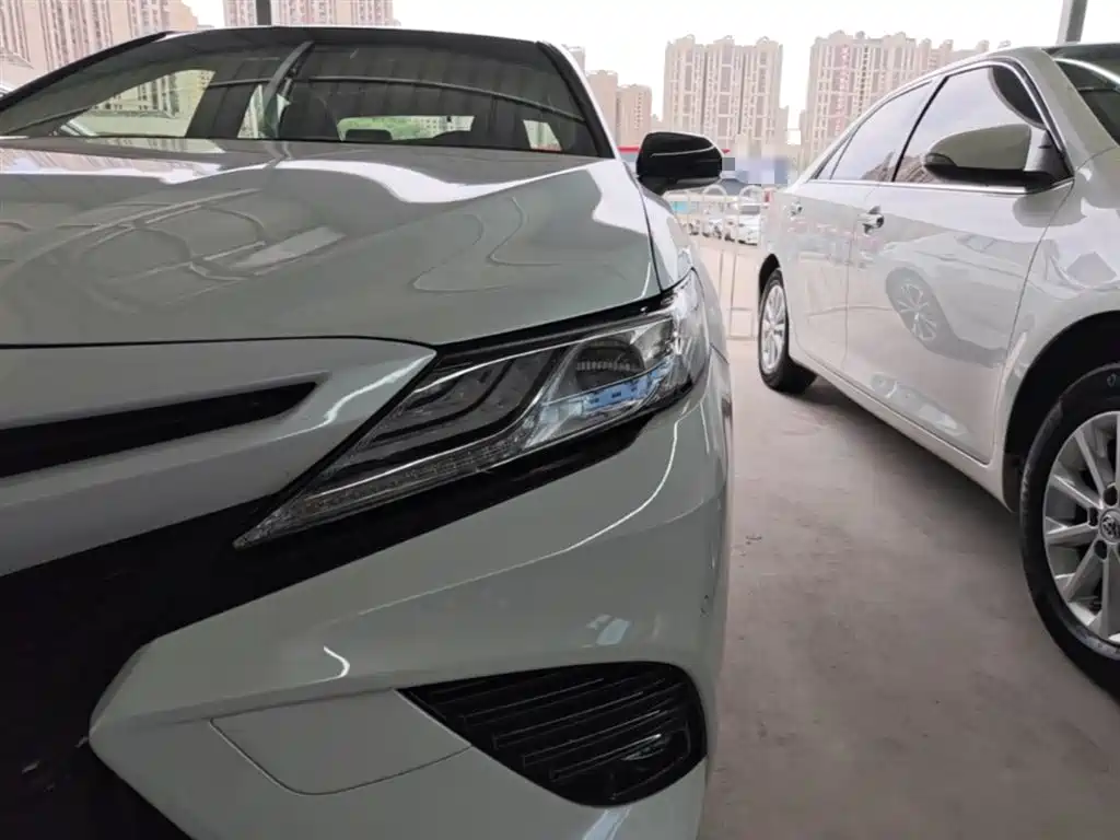 Toyota Camry 2018 2.0S Sport Edition фото 24