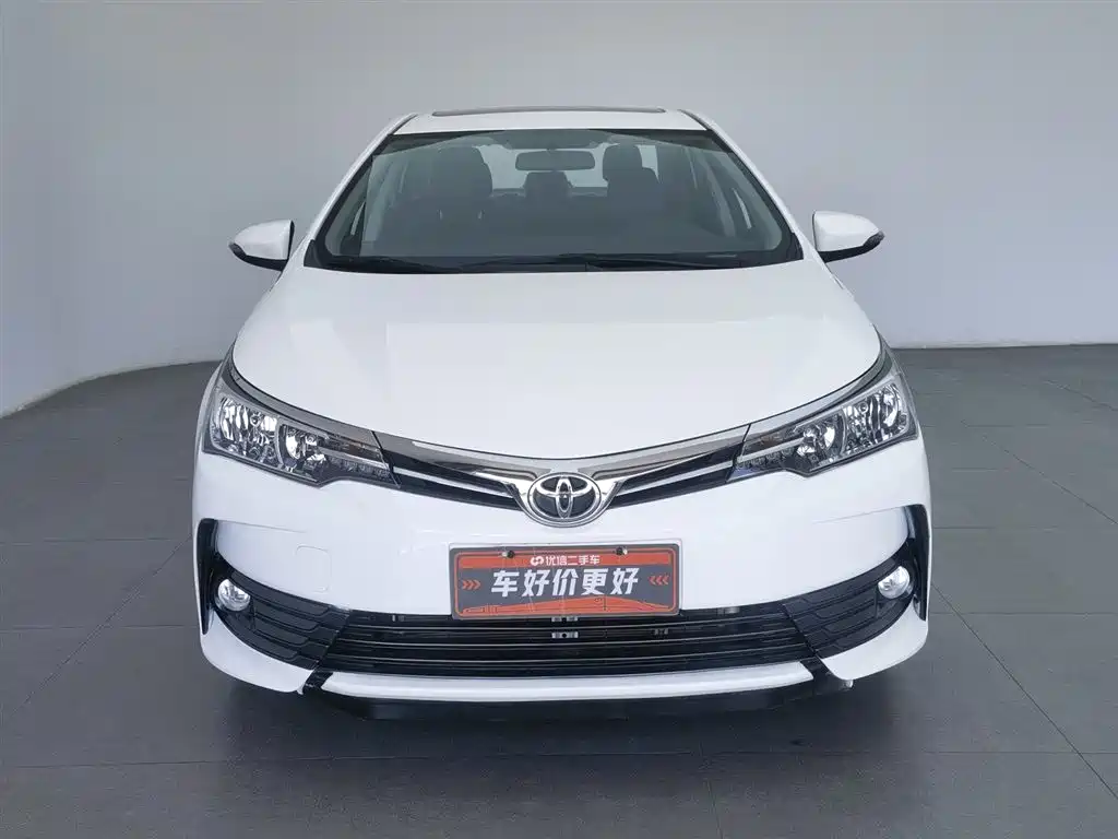 Toyota Corolla 2018 1.2T S-CVT GL-i Smart Shine Edition фото 3