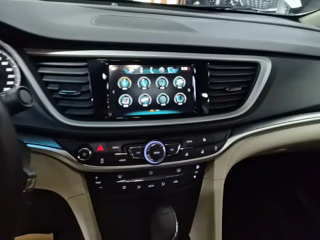 Фото 13 - Buick Excelle