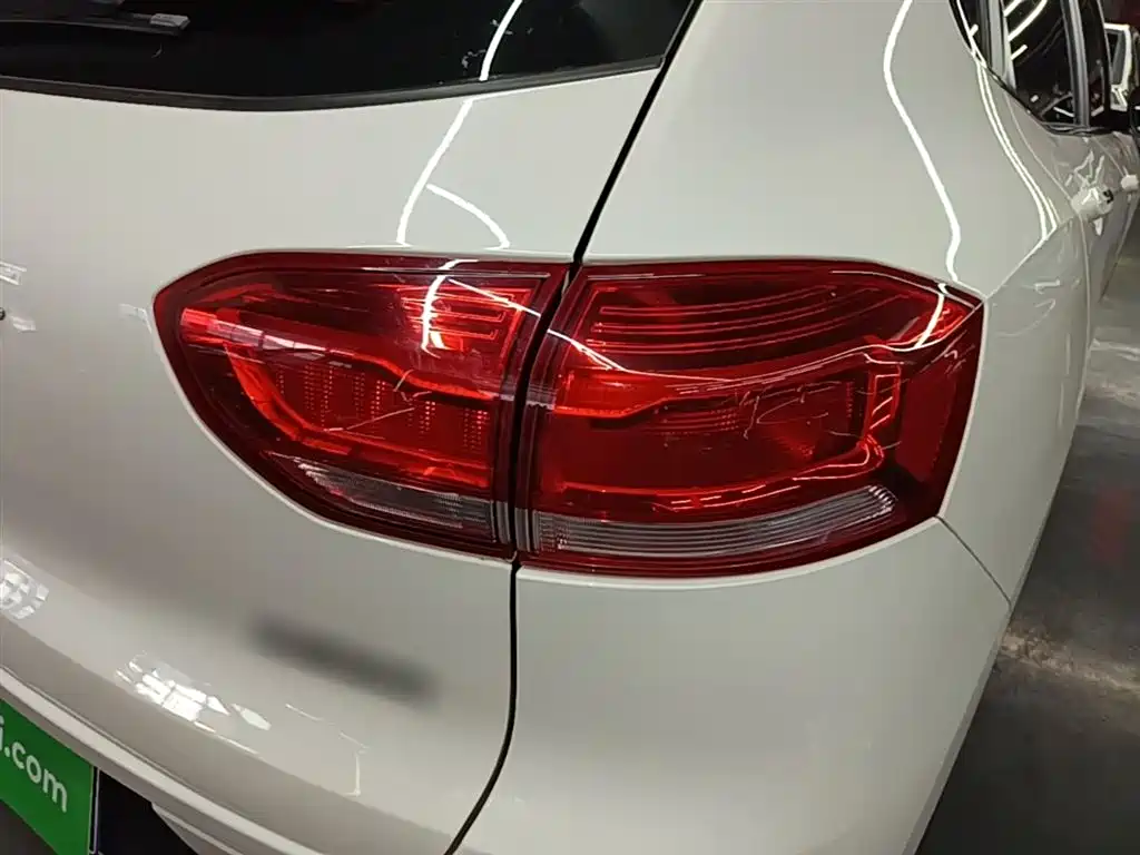 Haval H2s 2018 Red Label 1.5T DCT Elite Model фото 8