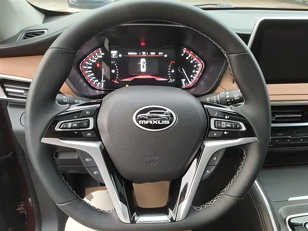 SAIC Maxus D90 2017 2.0T Automatic 4WD Sirius фото 3