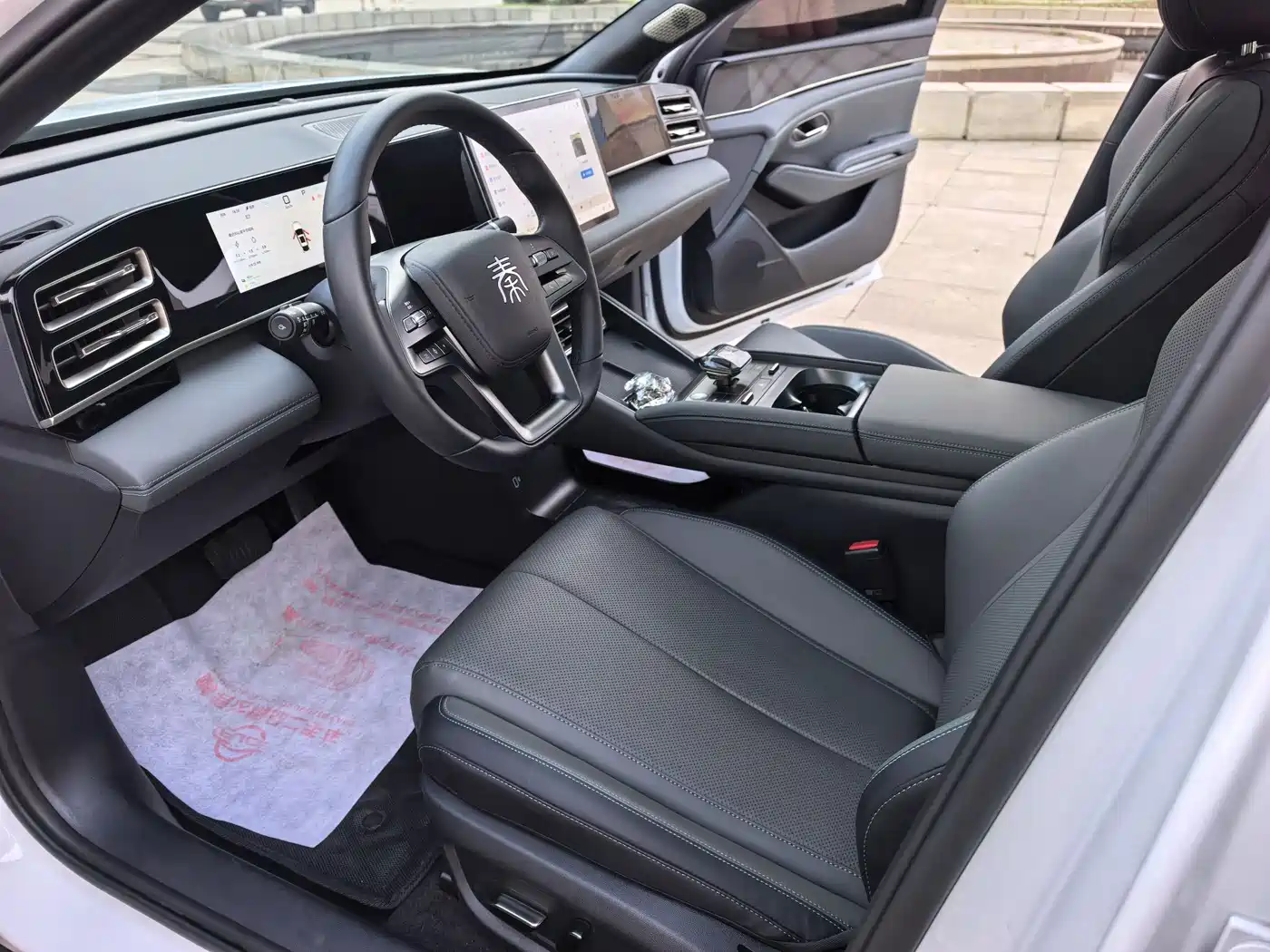 BYD Qin L 2025 DM-i Smart Drive Edition 120KM Leading фото 11