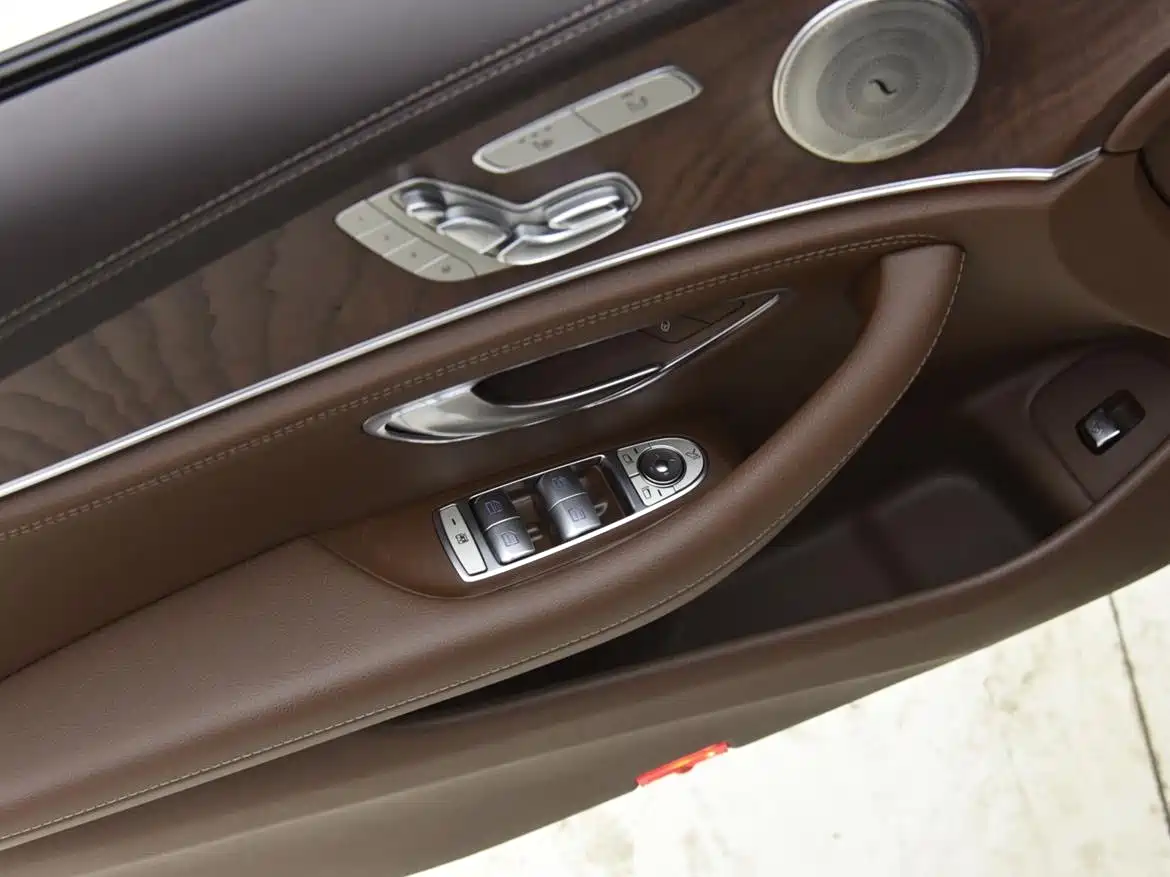 Mercedes-Benz E-Class 2020 E 300 L Fashion фото 11