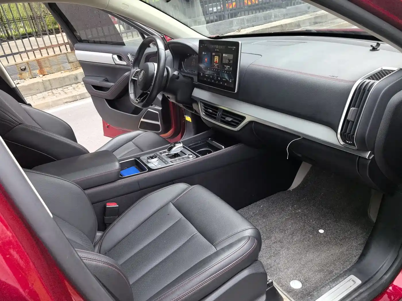 BYD Tang New Energy 2018 DM 2.0T AWD Smart Connection Enjoy Edition 7-Seater China V фото 12