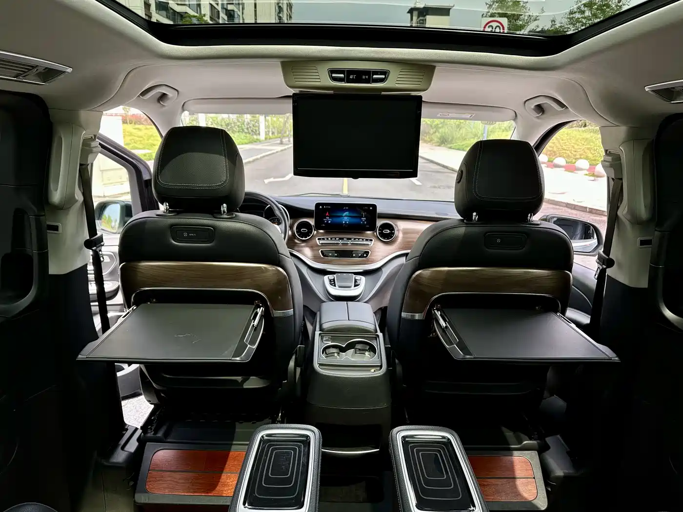 MERCEDES-BENZ V-CLASS