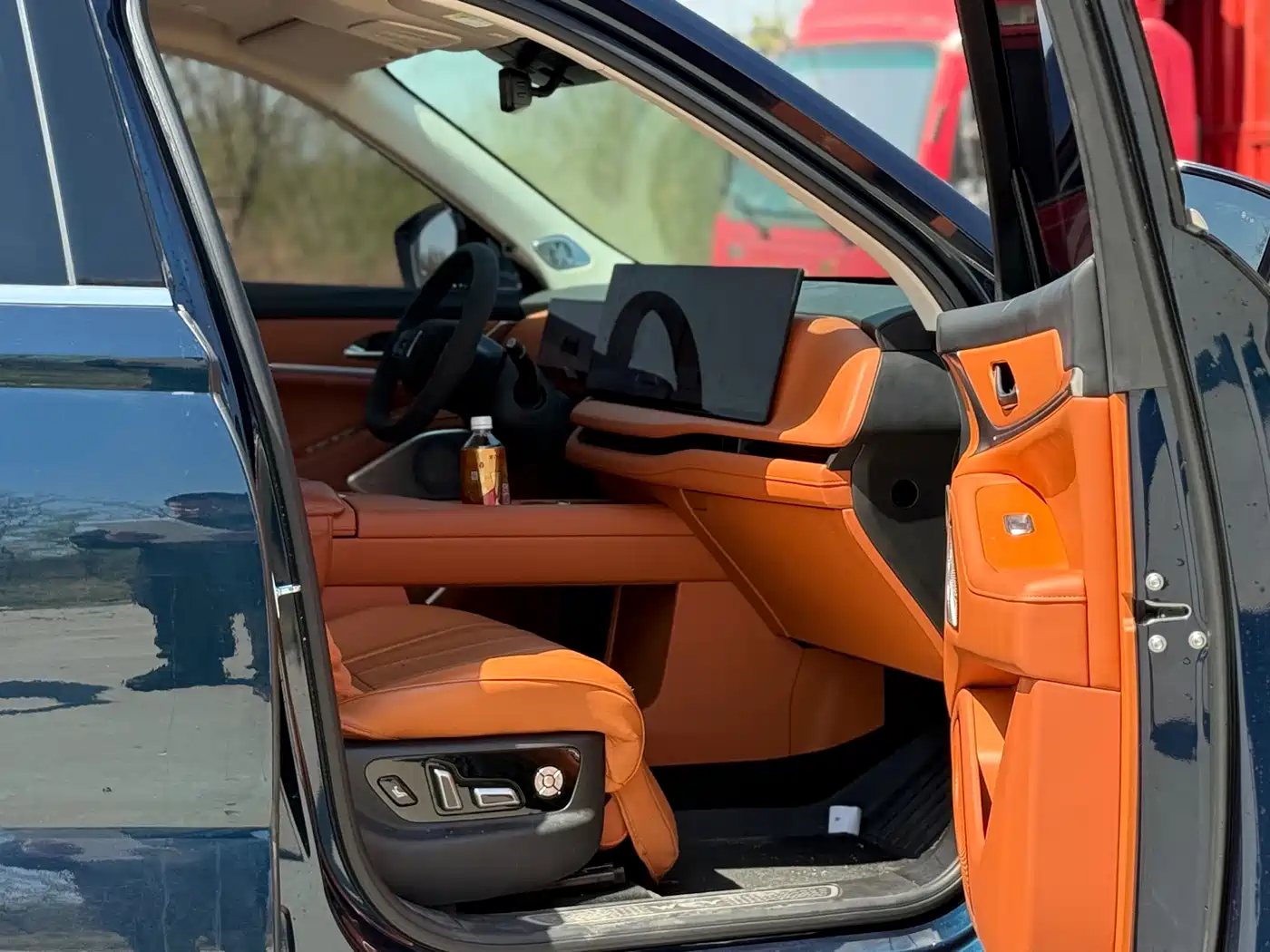 WEI PAI WEI BRAND BLUE MOUNTAIN