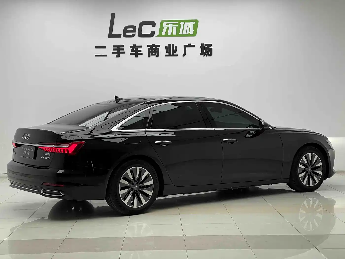 Audi A6L 2019 45 TFSI Premium Elegance фото 16