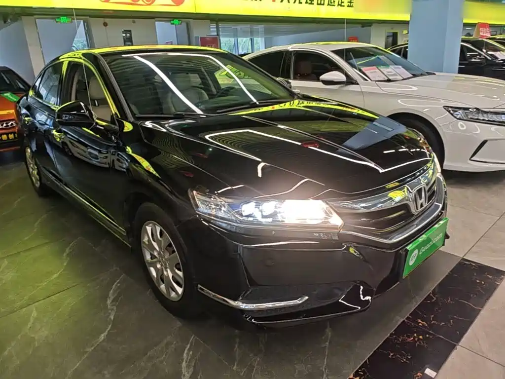 Honda Spirior 2017 2015 2.0L Luxury Edition