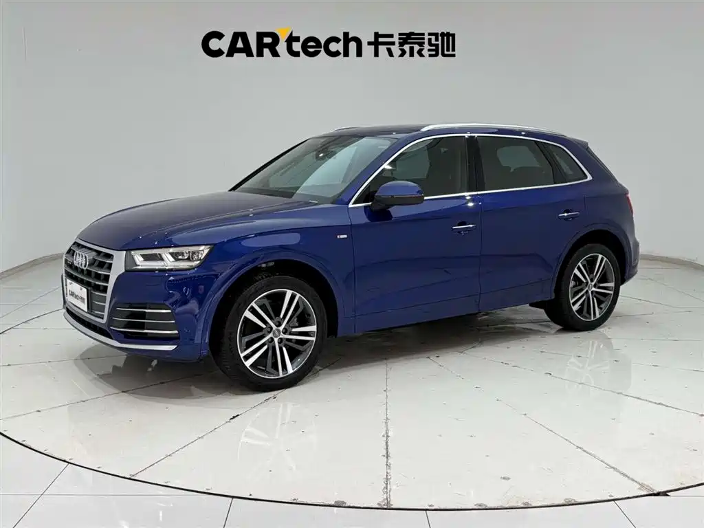 Audi Q5L 2020 Facelift 40 TFSI Honor Fashion