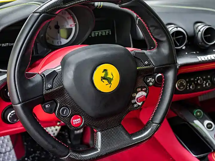 Ferrari F12berlinetta 2013 6.3L Standard фото 12