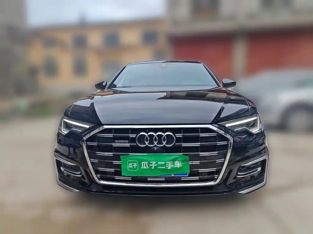 Фото 24 - Audi A6L