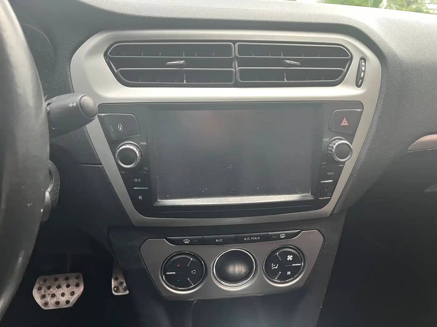 Peugeot 301 2014 1.6L Automatic Luxury Edition фото 14