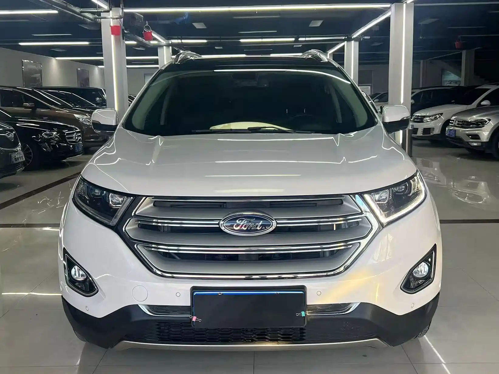 Фото 5 - Ford Edge