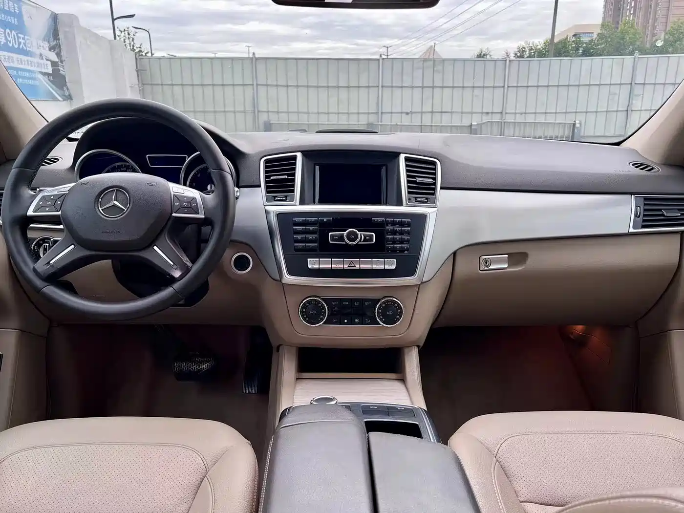 Mercedes-Benz M-Class 2012 ML 300 фото 11