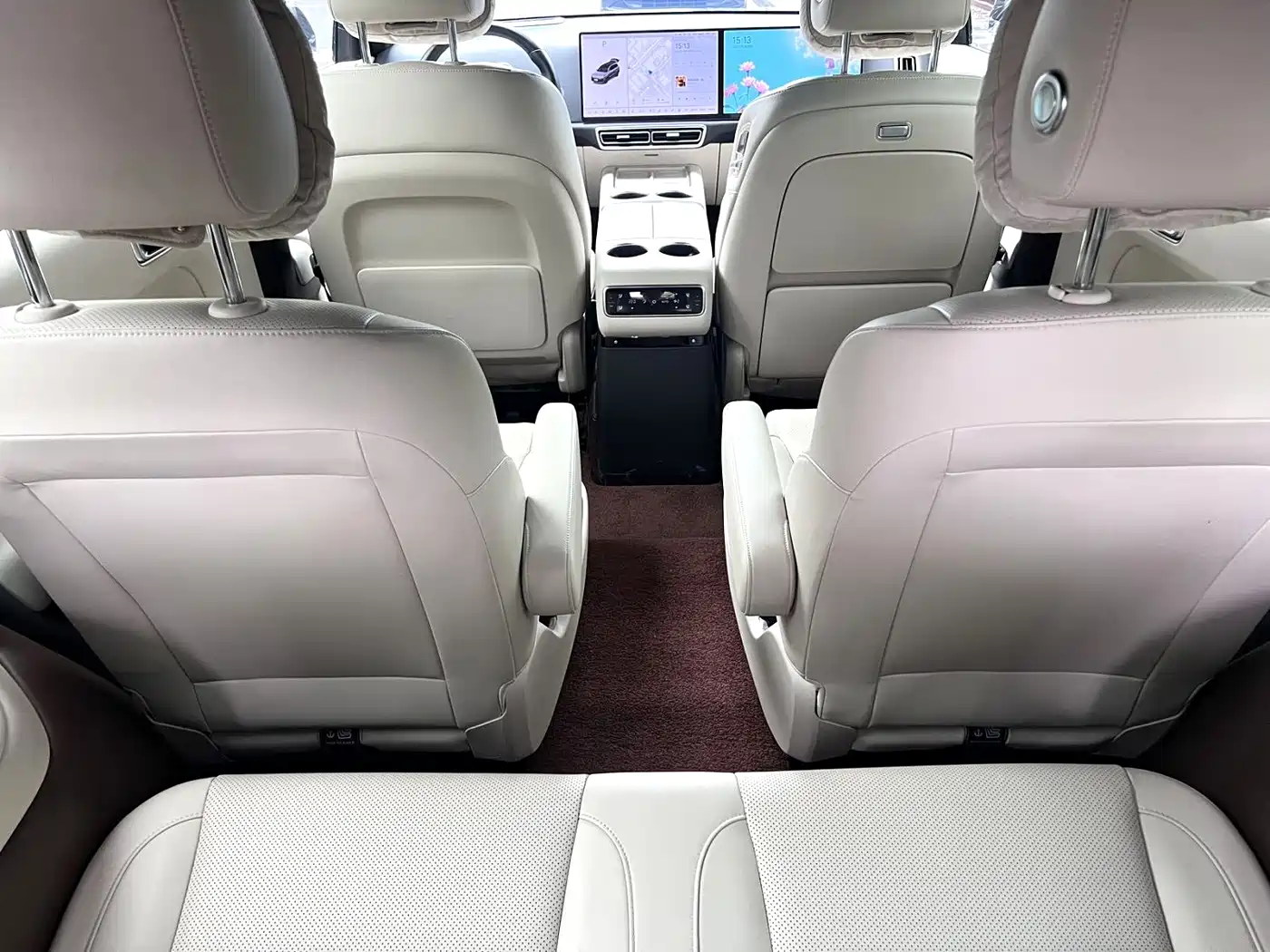 Li Auto Li Xiang L9 2024 Model Ultra фото 6
