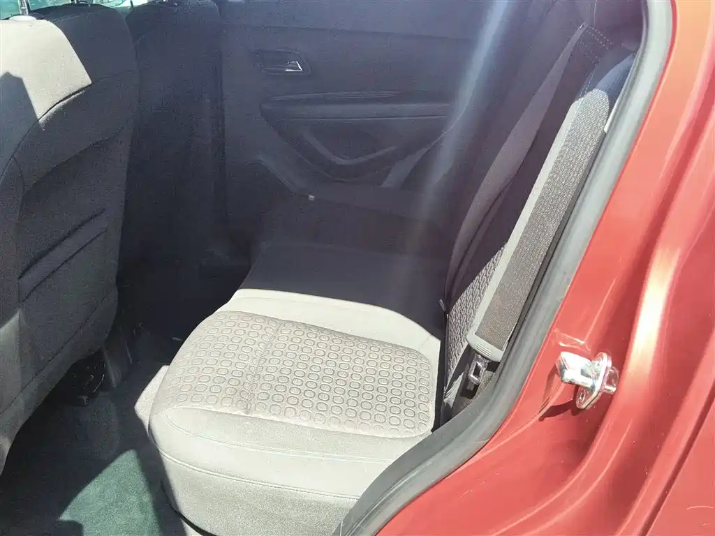 Chevrolet Trax 2014 1.4T Manual 2WD Comfort фото 17