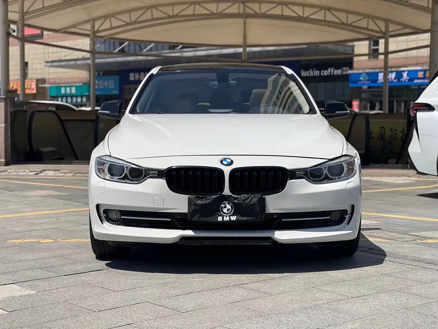 BMW 3 Series 2013 320Li Fashion Model