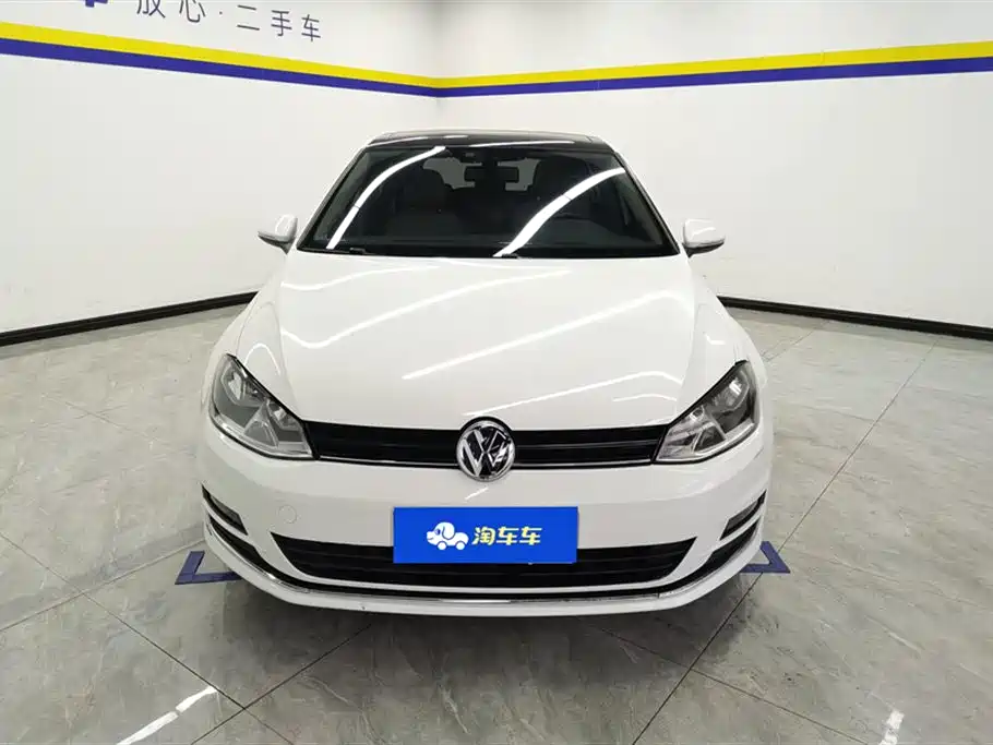 Volkswagen Golf 2015 1.4TSI Automatic Luxury фото 2